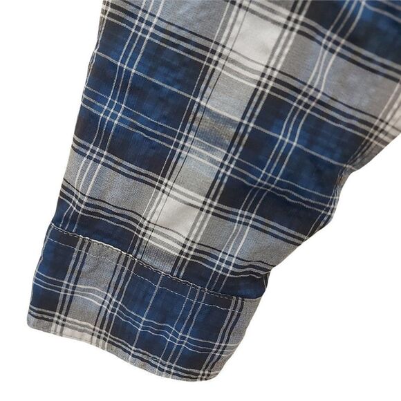 Rei Coop Shirt Boys XL (18) Blue Plaid Button Up Outdoor Roll Tab Sleeve Travel - Picture 9 of 11